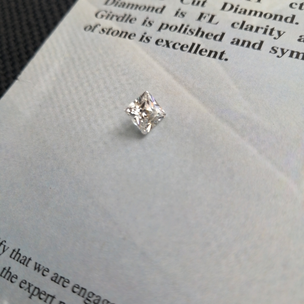 Loose Lab-Created Princess Cut Diamond - Picture 8 of 10